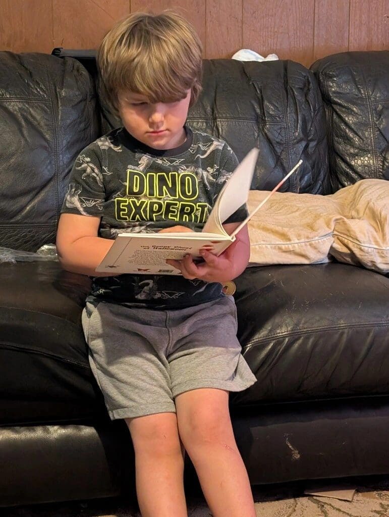 Four-year-old Jaxson reviews the Goopy Ghost.